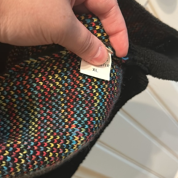 Thick black star cardigan - Picture 3 of 6